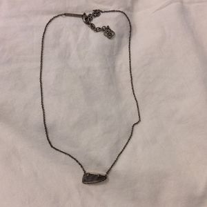 Kendra Scott necklace